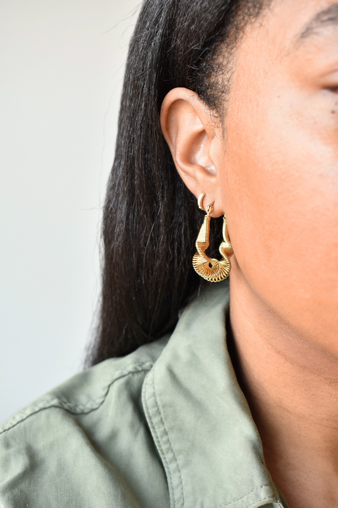 Luup Oval Hoop Earrings image 2