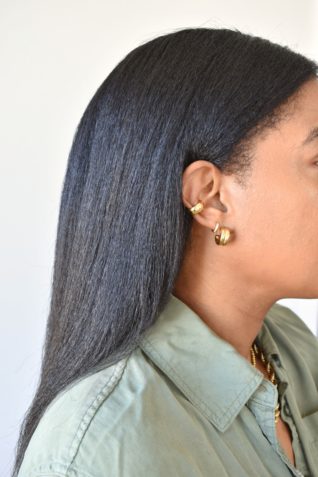 Double Chunk Huggie Earring - Gold image 5