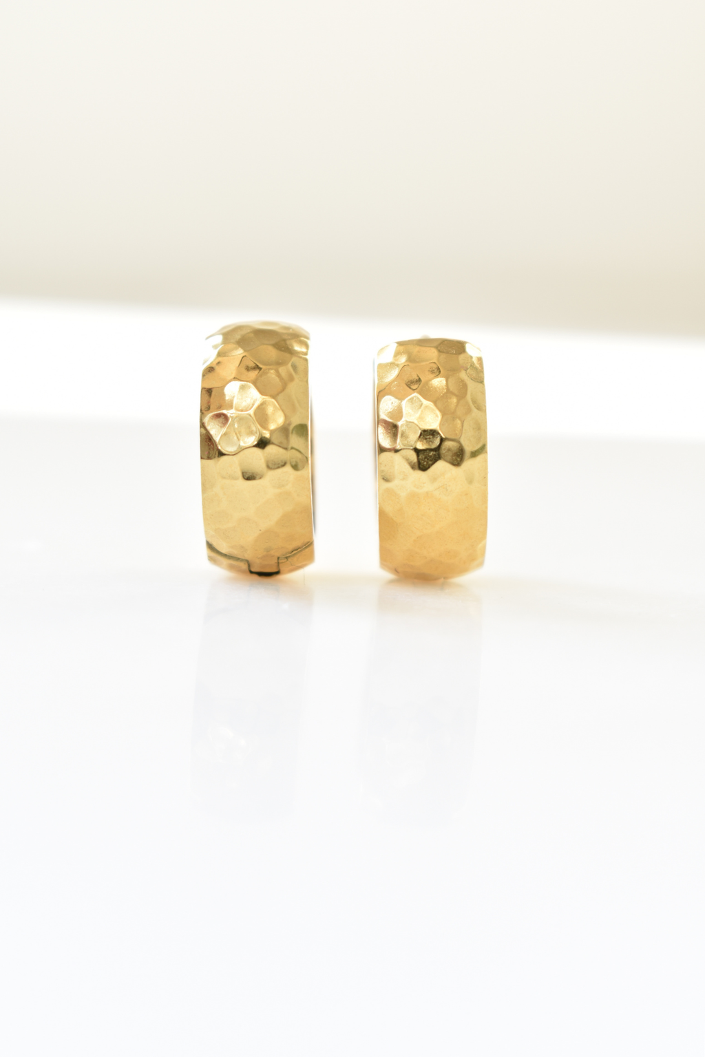 Chimmy Hammered Huggie Earrings image 4