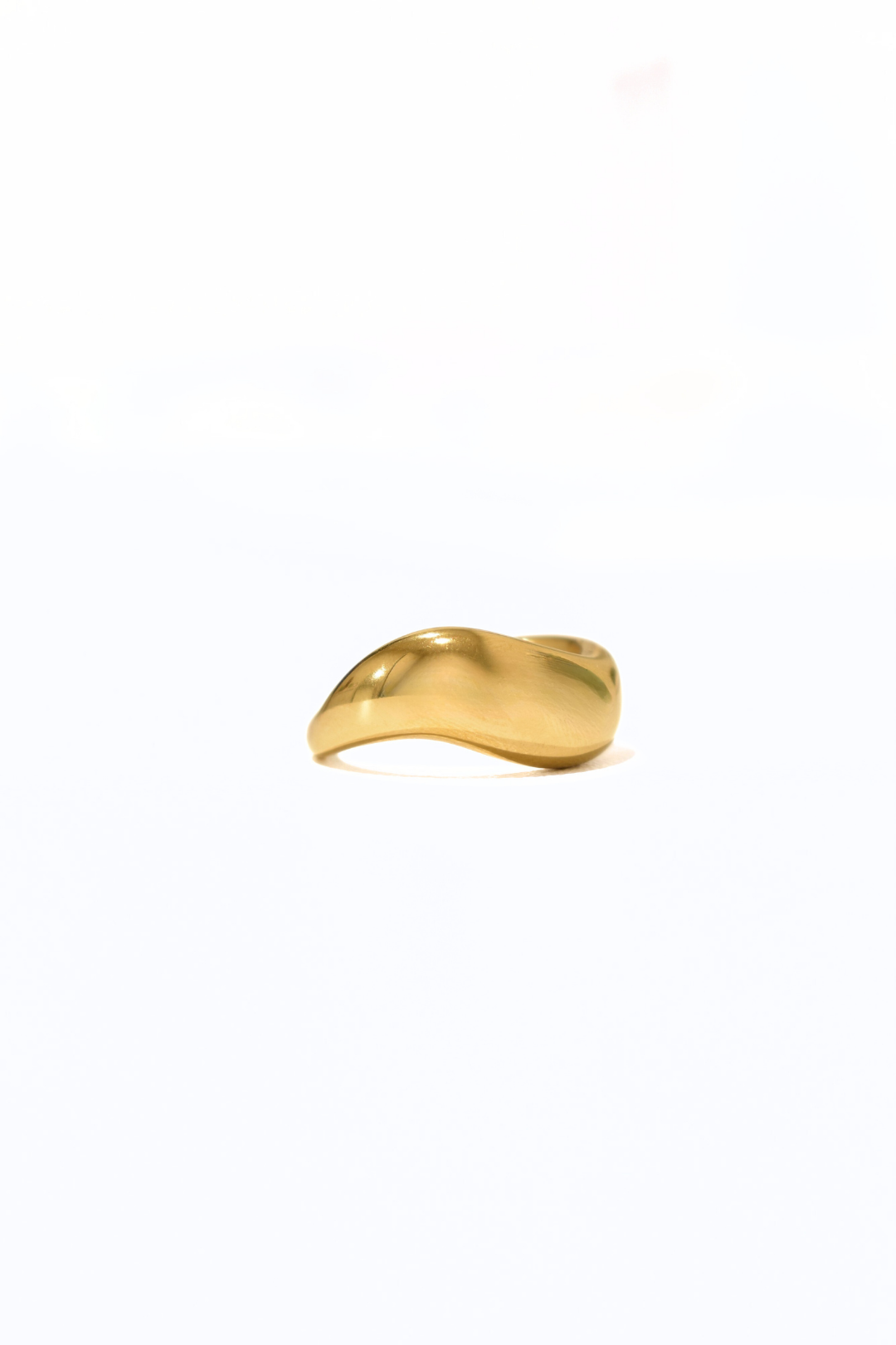 Thicky Wavy Ring - Gold image 0