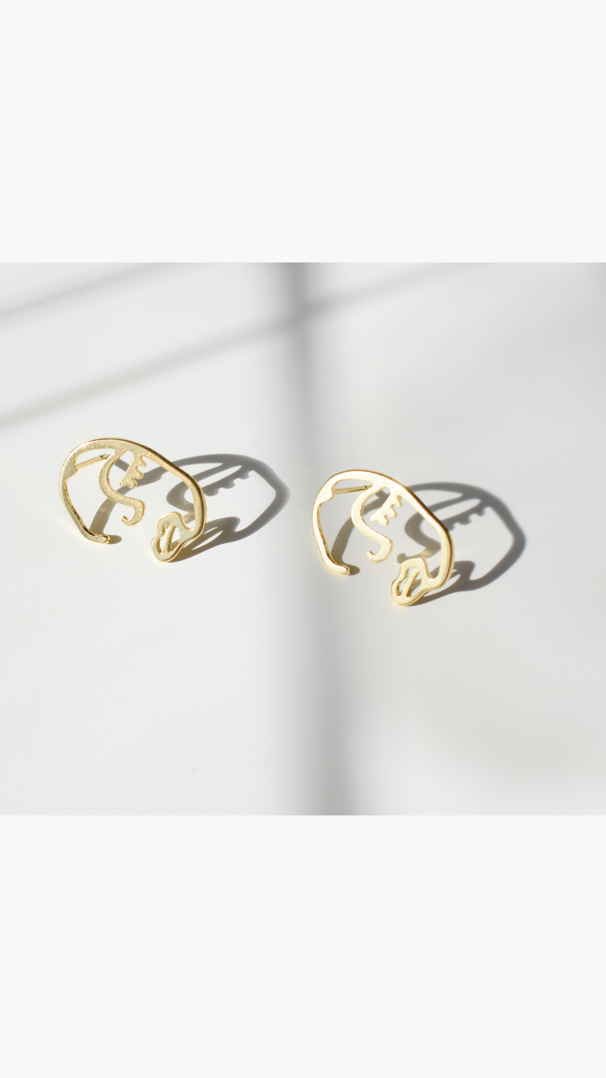 La Face Post Earrings image 0