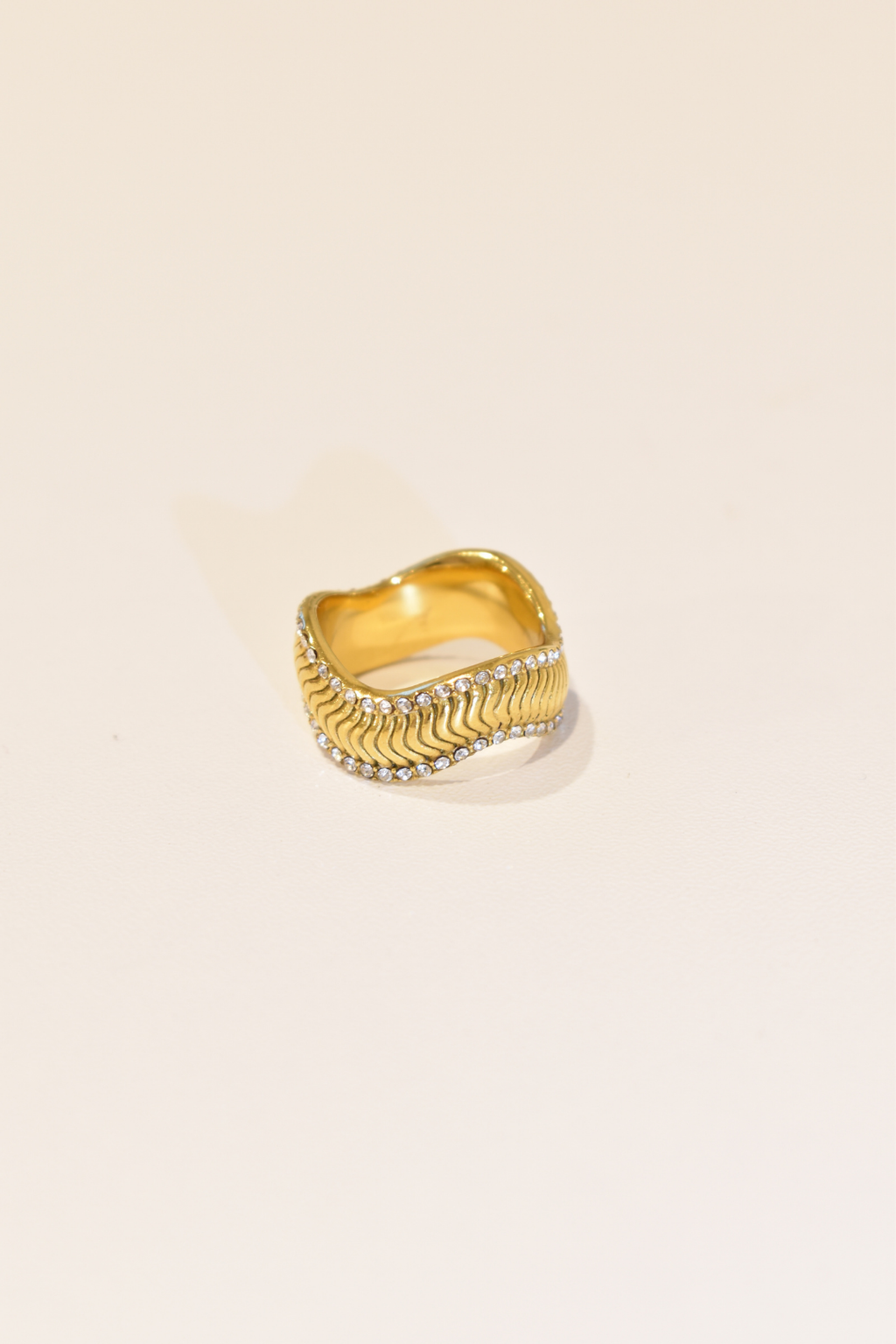 Jacenda Wave Ring image 3