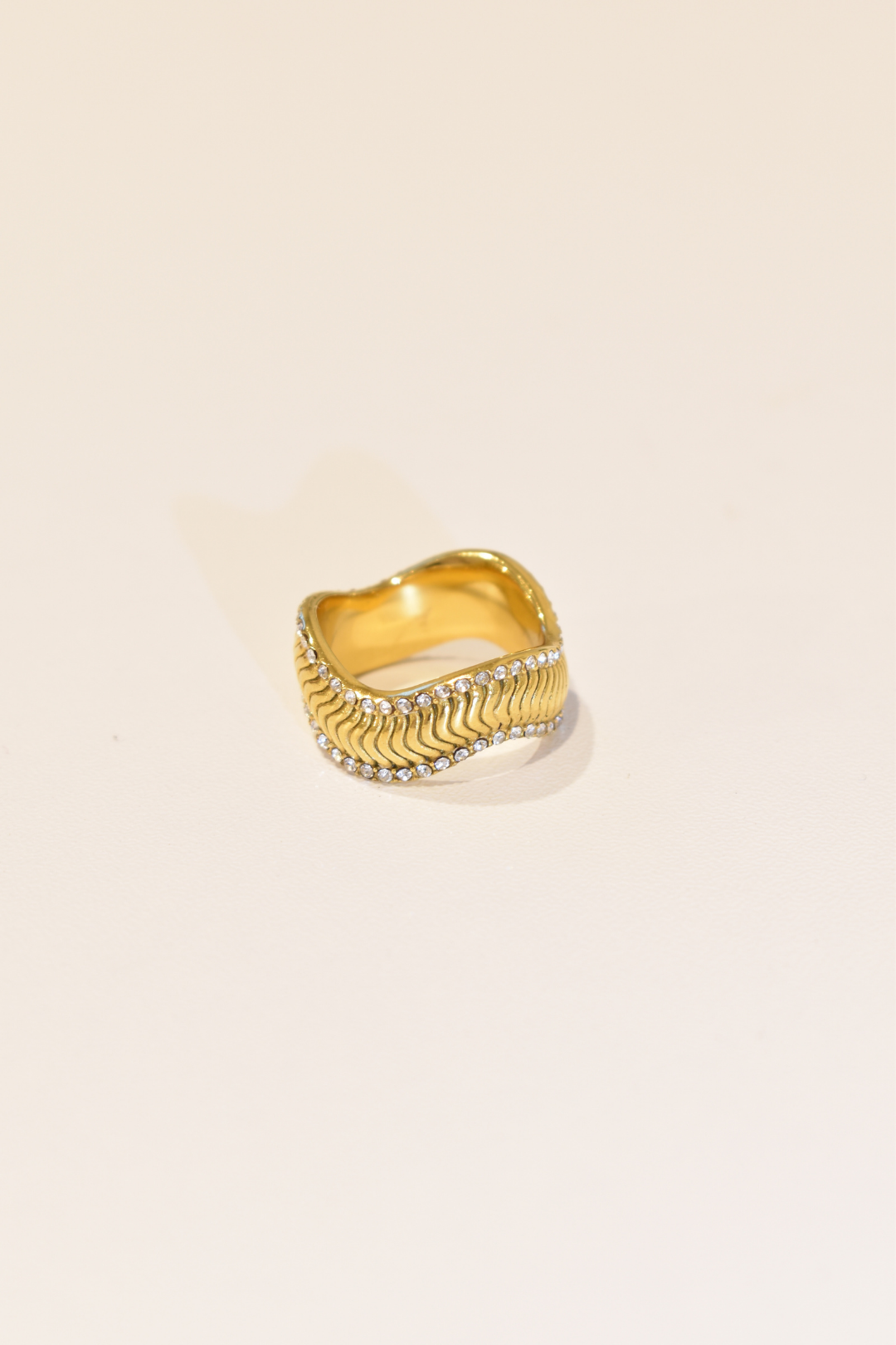 Jacenda Wave Ring image 3