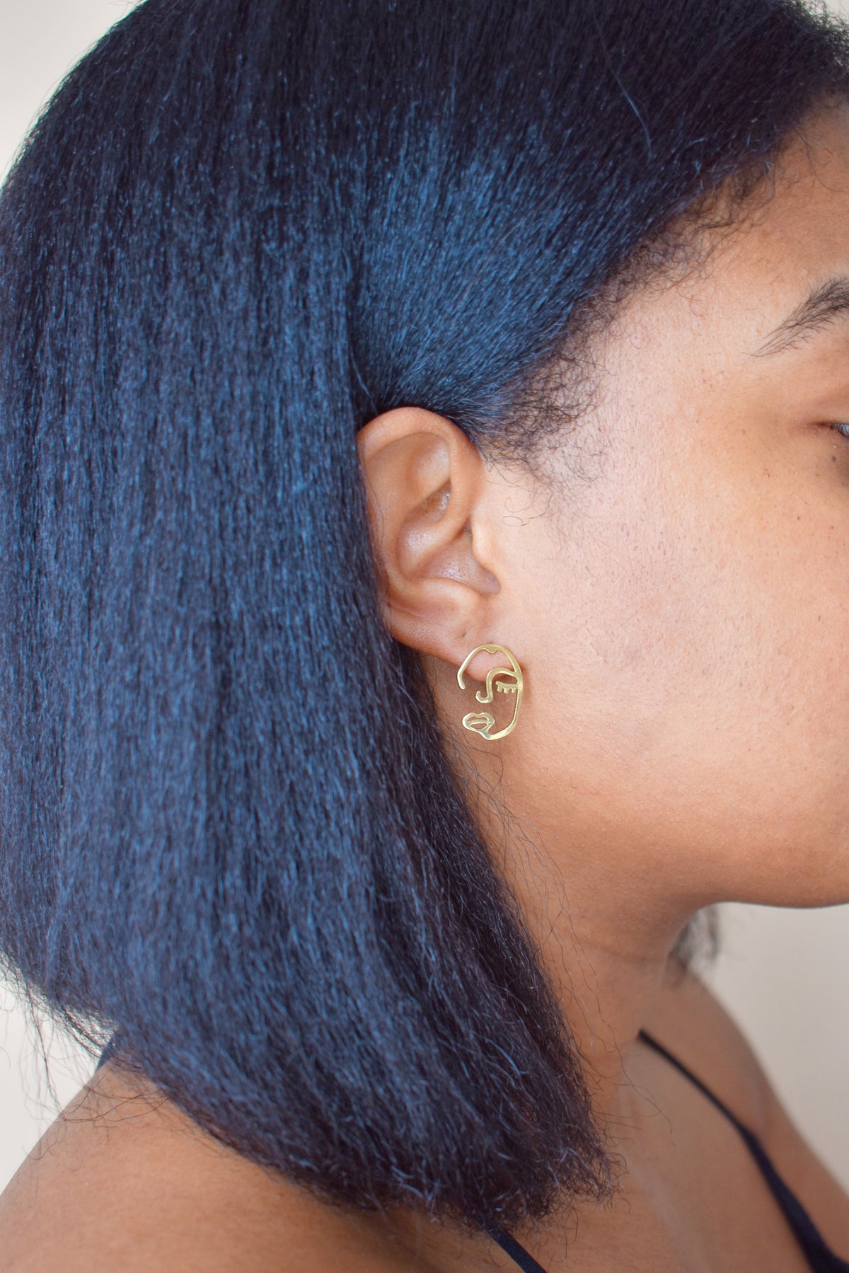 La Face Post Earrings image 1