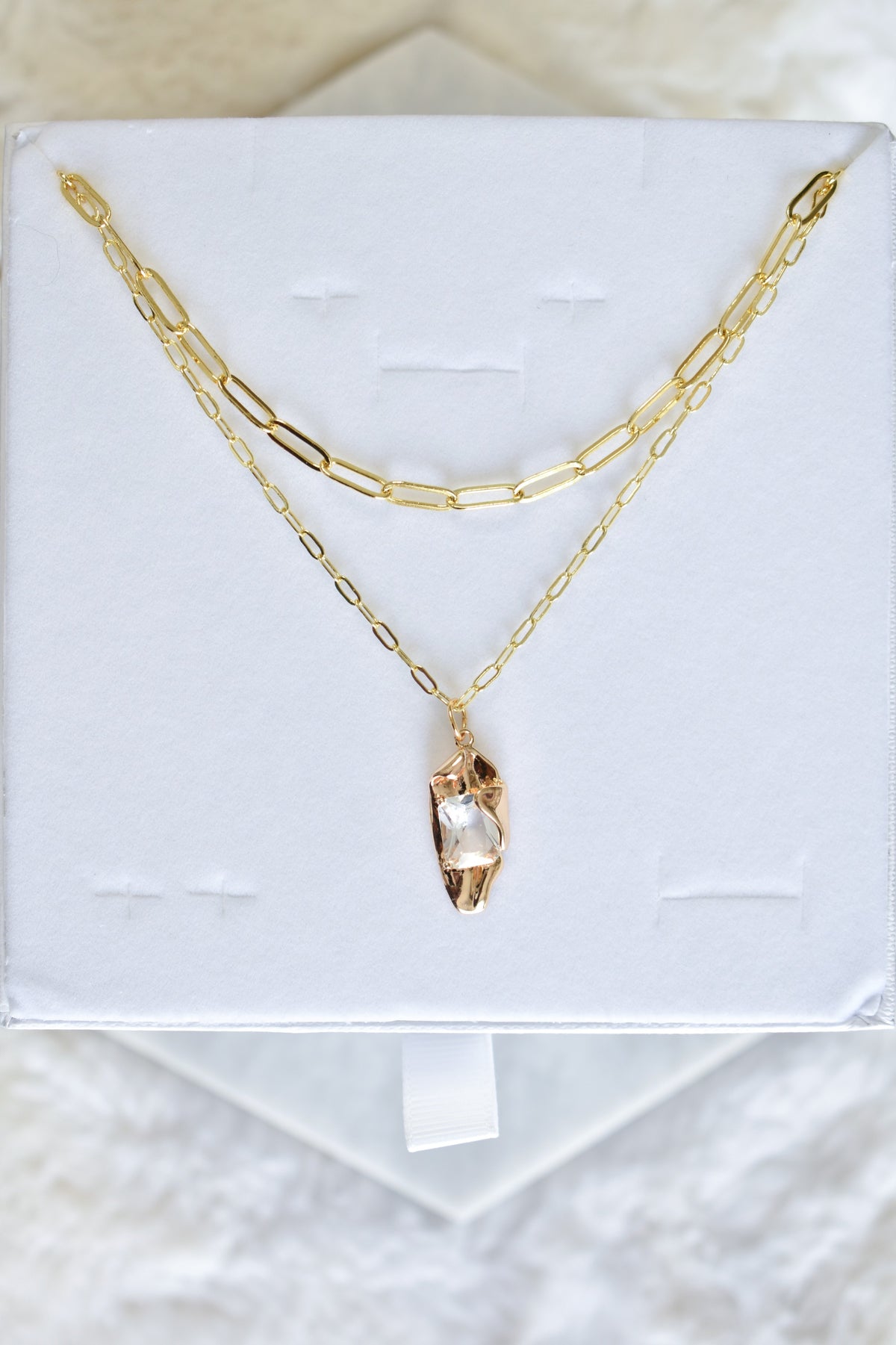 Layered Necklace Set: Golden-I & Paperclip image 5