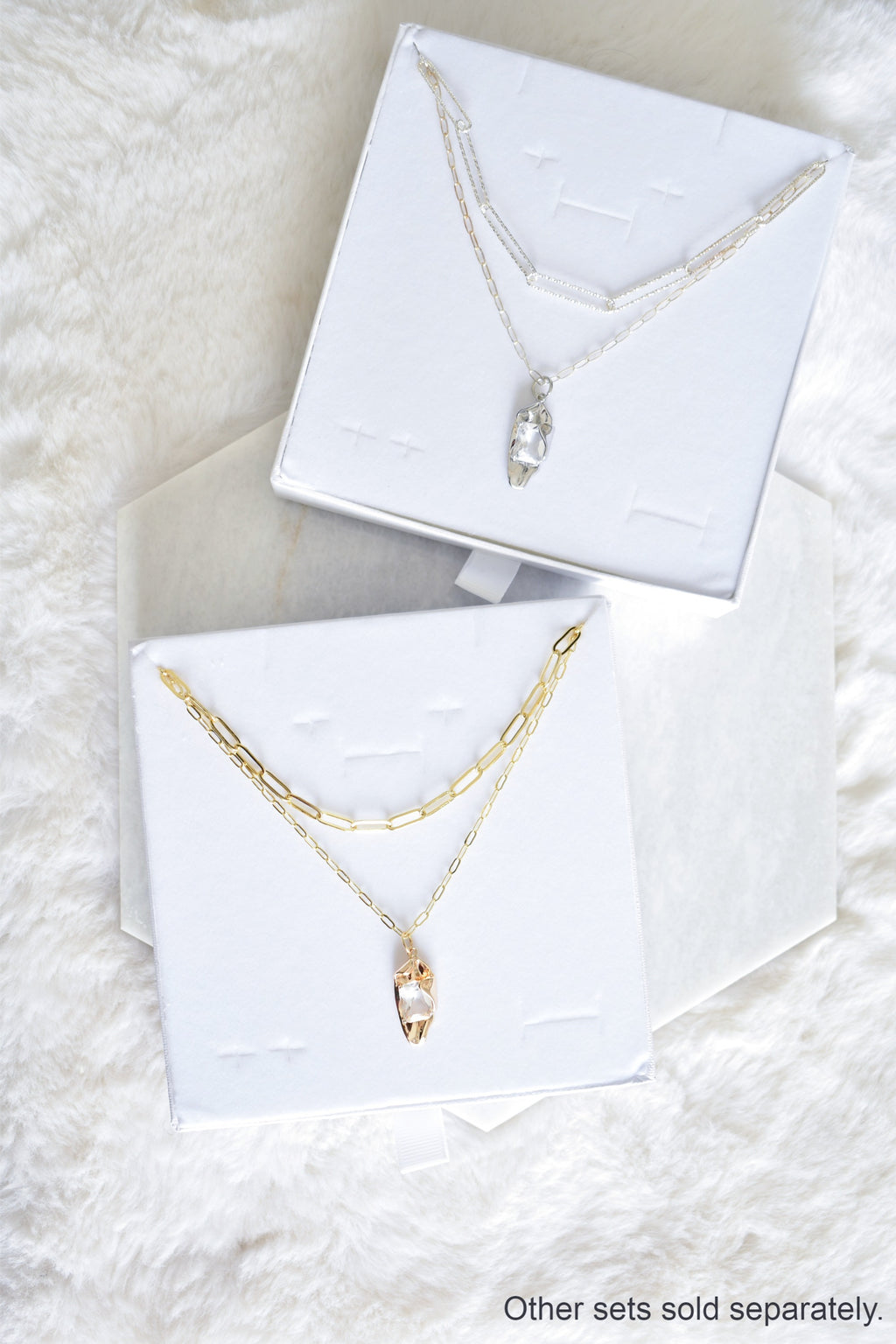 Layered Necklace Set: Golden-I & Paperclip image 6
